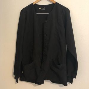 Wonder wink black scrub jacket